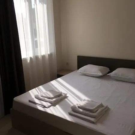 Vase Aparthotel 3*