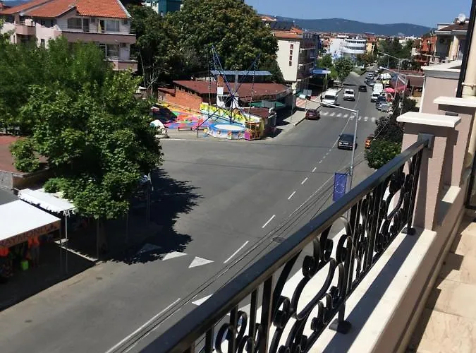 Vase Aparthotel Ravda