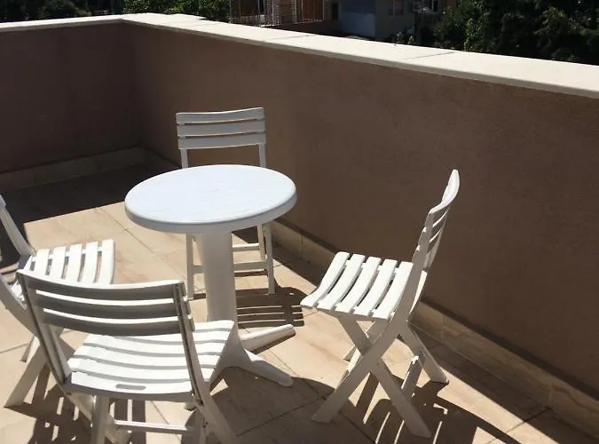 Vase Aparthotel Ravda